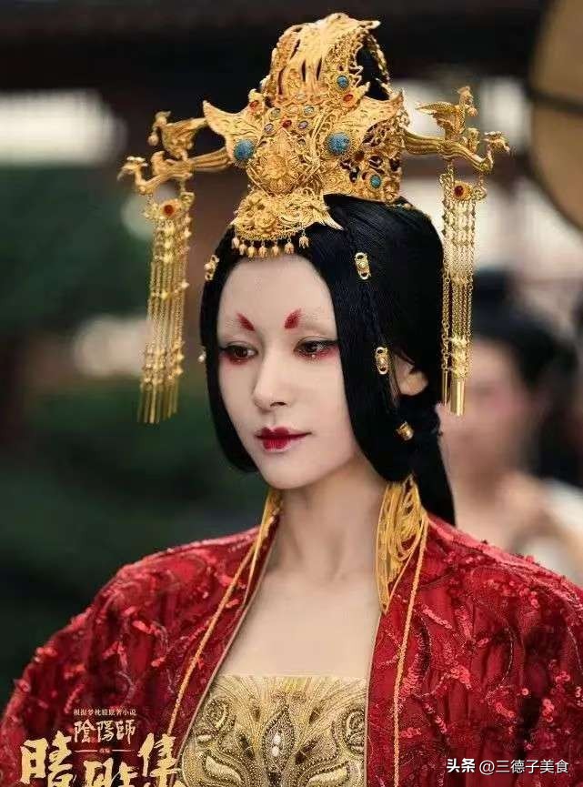 娱乐圈真朋友对比_杨颖王子文生日祝福差异_娱乐圈中的真朋友