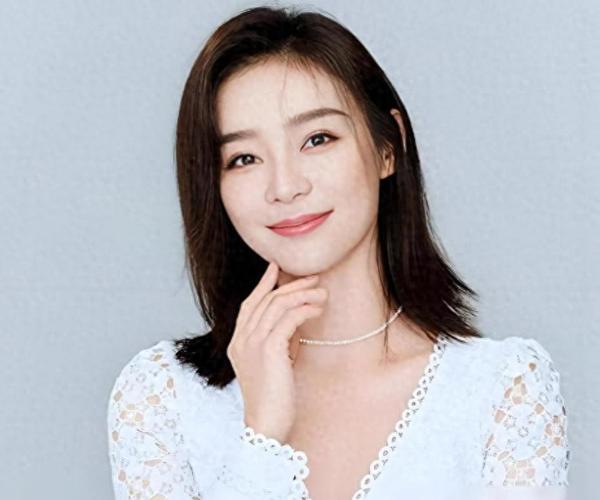 袁姗姗滚出_袁姗姗网络爆_袁姗姗滚出娱乐圈 事件